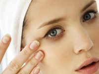 Những điều cần lưu ý trong cách chăm sóc da vùng mắt
