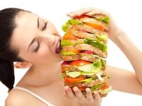 Thực hiện bài tập giảm cân sau khi ăn, lợi bất cập hại