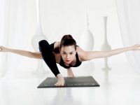 Khám phá 3 bài tập Yoga giảm cân nhanh nhất tại nhà cho nữ