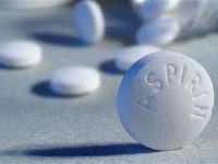 Cách trị mụn hiệu quả trong 1 ngày với Aspirin