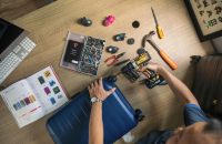 Cách kiểm tra vali cũ để đảm bảo an toàn cho những chuyến đi